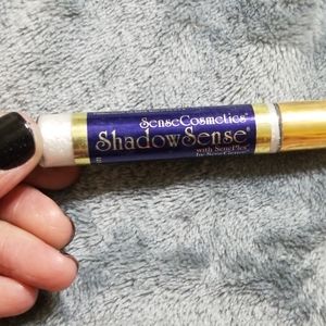 Senegence glacier glitter shadowsense